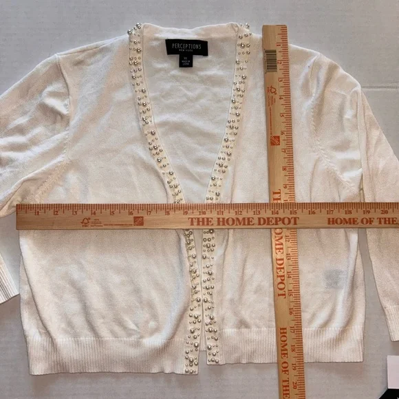 Perceptions Women's Pearl-Trim White Cardigan Shrug - Picture 3 of 5